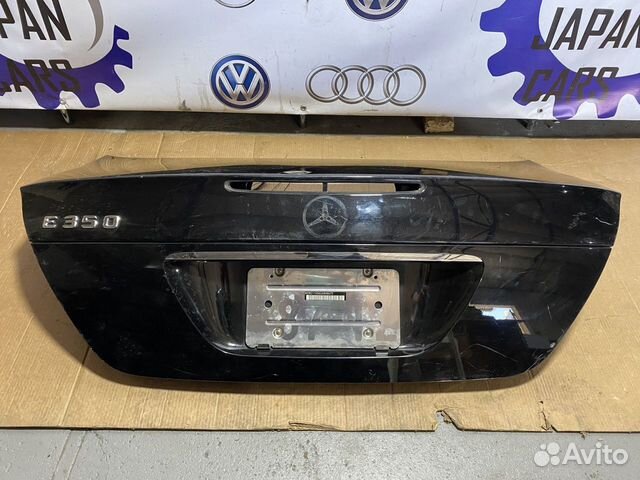Крышка багажника Mercedes W211 черная