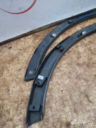 Накладка крыла задняя Ford Kuga 2 2.0 txma 2013