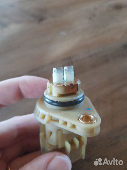 Выключатель АКПП Volkswagen 095 919 823F