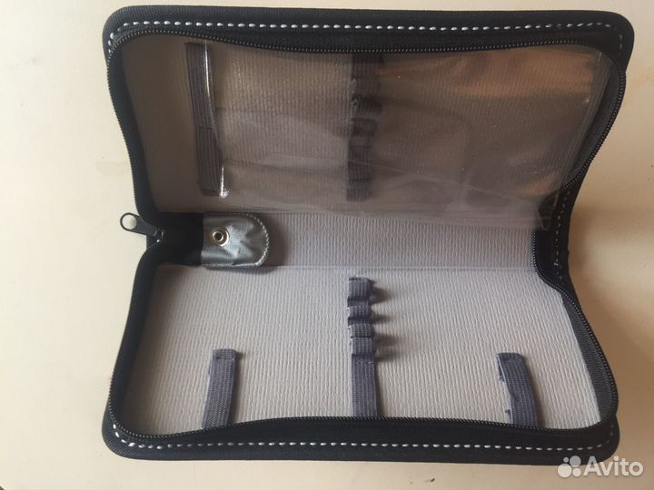 Пеналы школьные новые