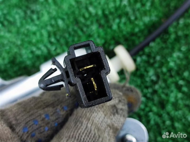 Стеклоподъемник задний левый Chevrolet Captiva 20