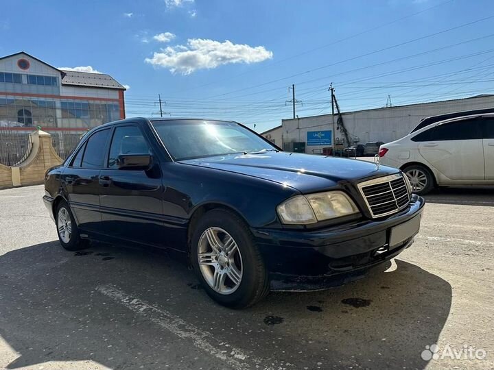 Mercedes-Benz C-класс 1.8 МТ, 1998, 350 000 км