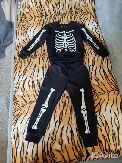Спортивный костюм 116-122 р-р