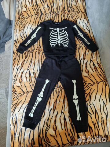 Спортивный костюм 116-122 р-р
