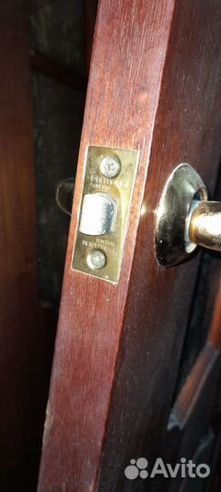 Межкомнатные двери бу сосна, шпон красное дерево