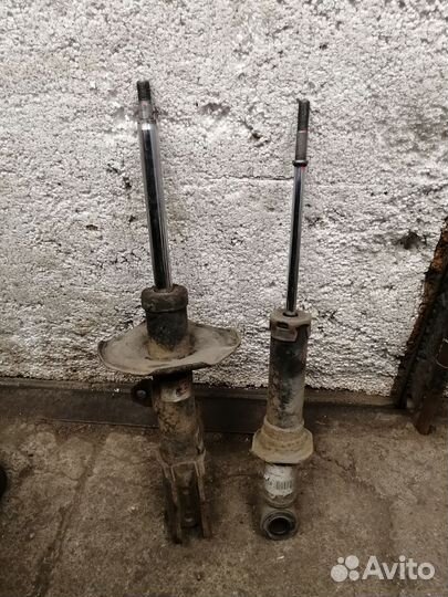 Амортизаторы toyota corolla е120