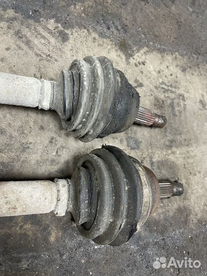 Привод передний Audi 80 B3