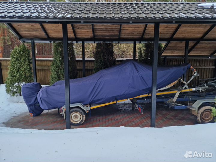 Казанка с мотором