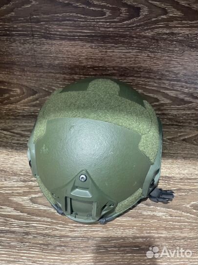 Военный шлем тактический