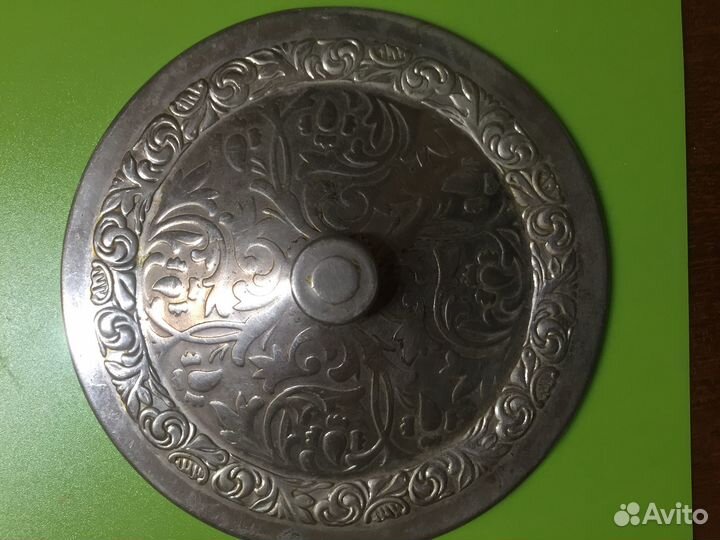 Крышки,пробки,сувениры,сторож д/молока