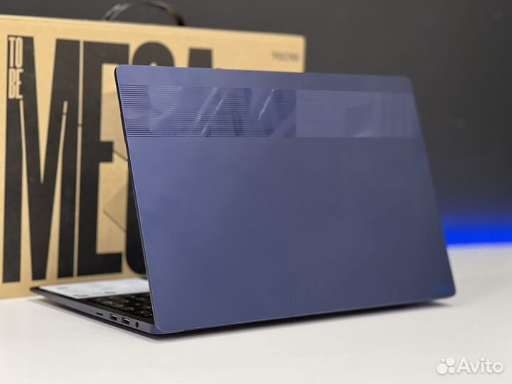 Новый ноут IPS Core i5 10 16G озу SSD512g Металл