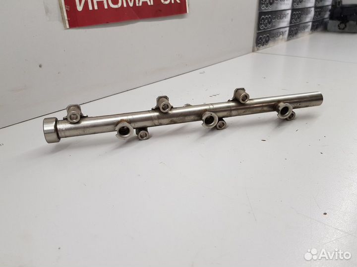 Рейка топливная (рампа) (Ford Explorer)