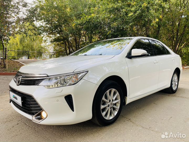 Toyota Camry, 2015