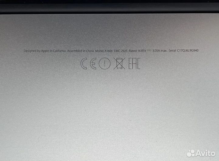 Продам Apple Macbook Air 13 Early-2015