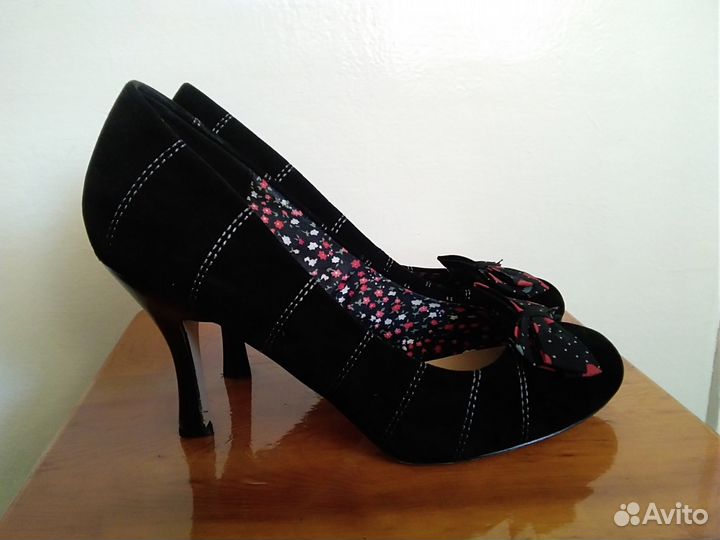 Туфли модельные