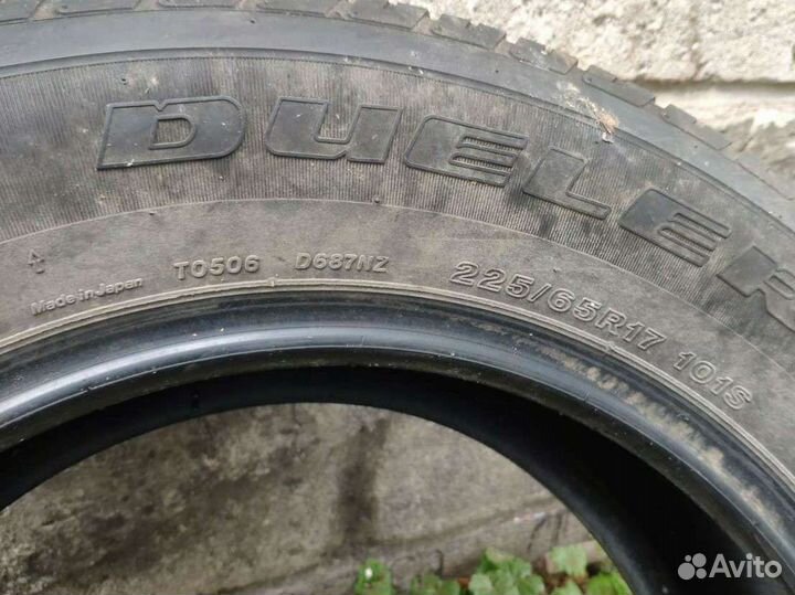 Bridgestone Dueler H/P 225/65 R17