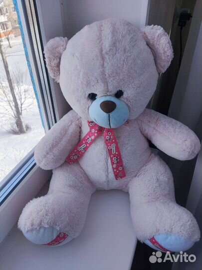 Плюшевый медведь