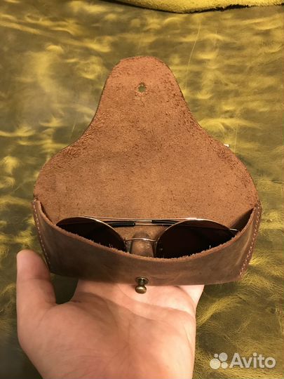 Чехол для очков из кожи