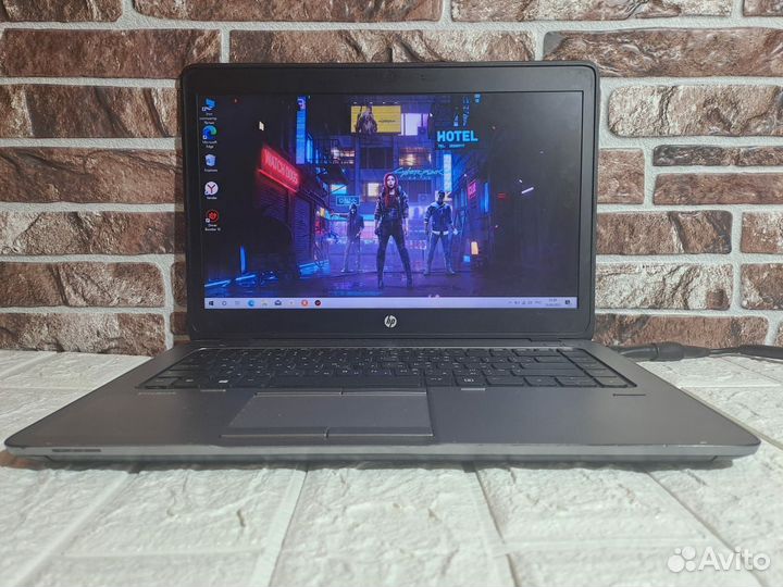 Производительный ноутбук HP I5-4300/SSD/8gb