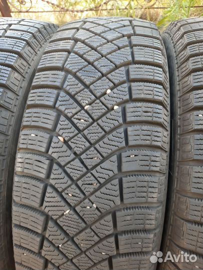 Pirelli Ice Zero FR 185/65 R15