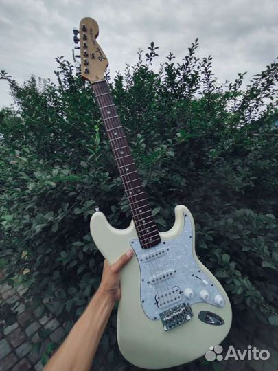 Электрогитара