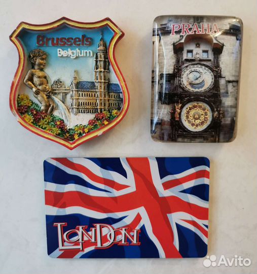 Магниты на холодильник из разных стран