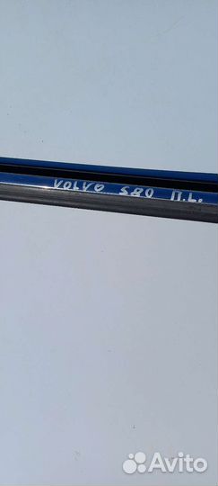 Молдинг передней левой двери 