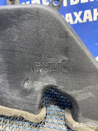 Воздуховод Cadillac Cts 1 седан LP1 2007