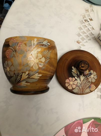 Емкость дерево