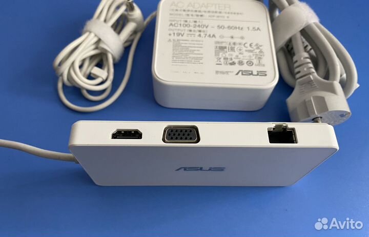 Док станция Asus универсальная AH001 для ноутбука