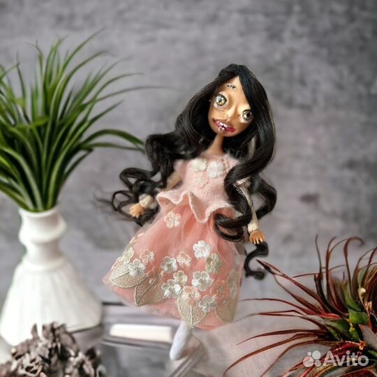 Кукла ручной работы