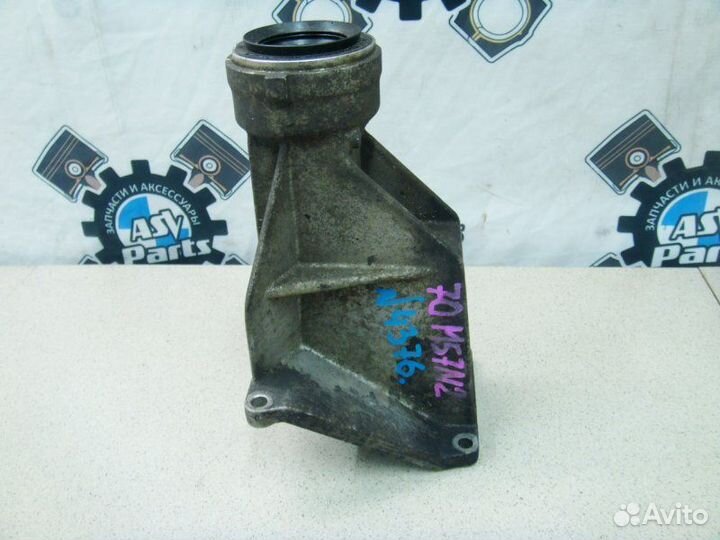 Кронштейн промежуточного вала Bmw X5 Е70 M57N2