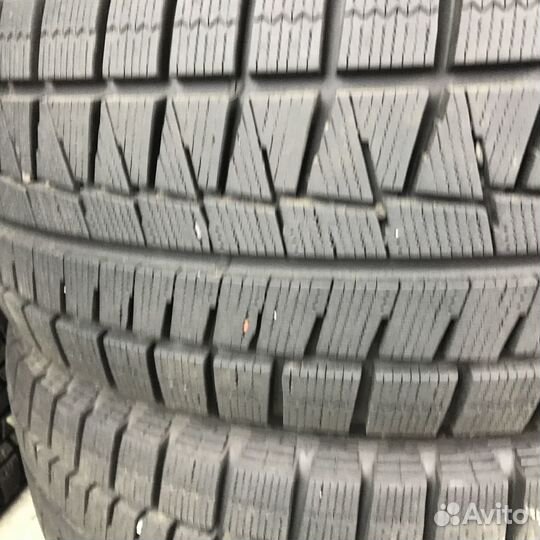 Bridgestone Blizzak RFT 205/55 R16