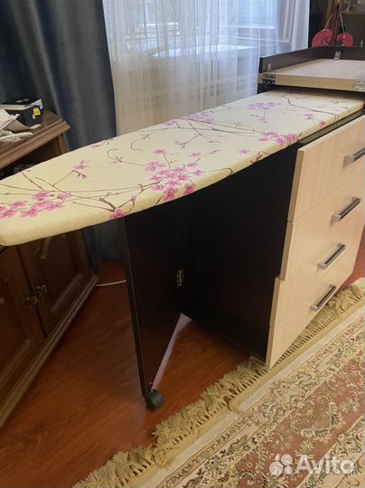 Гладильный шкаф