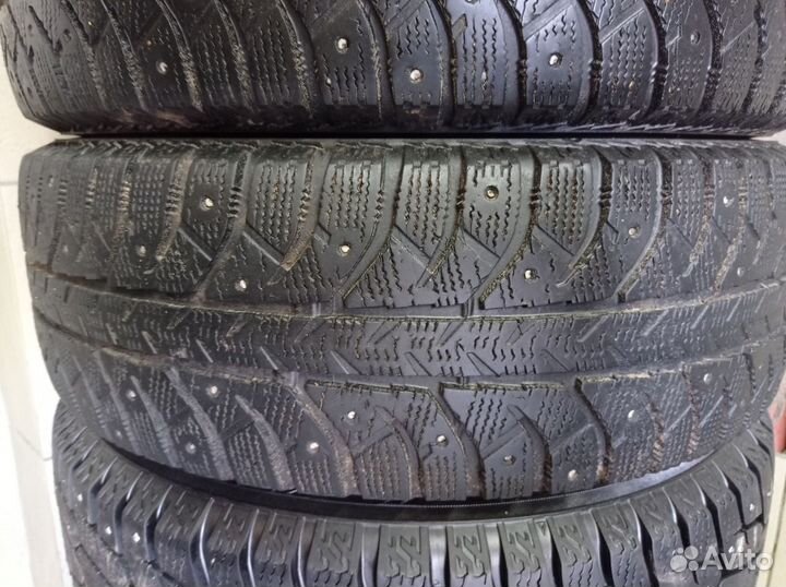 Bridgestone Ice Cruiser 7000 185/65 R15 88T