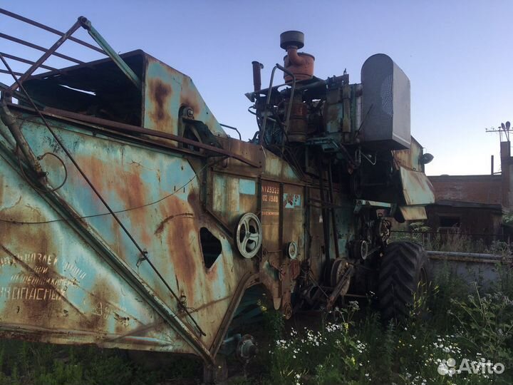 Разбрасыватель соломы Енисей 1200, 2004