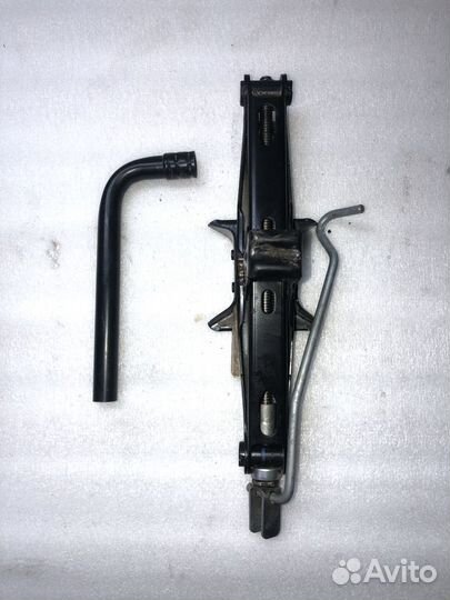 Домкрат Renault Duster 2019 (995509237R)