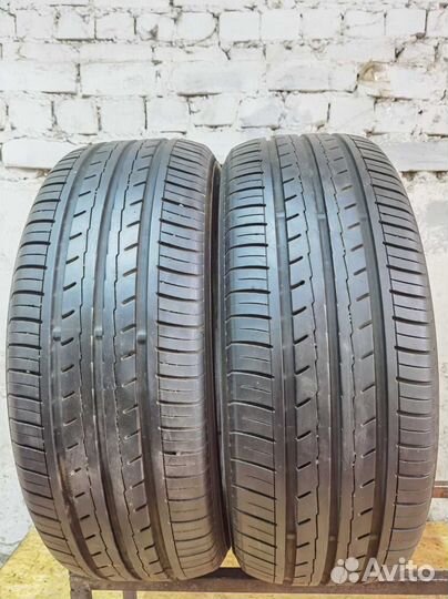 Yokohama Bluearth ES32 215/55 R17 94V