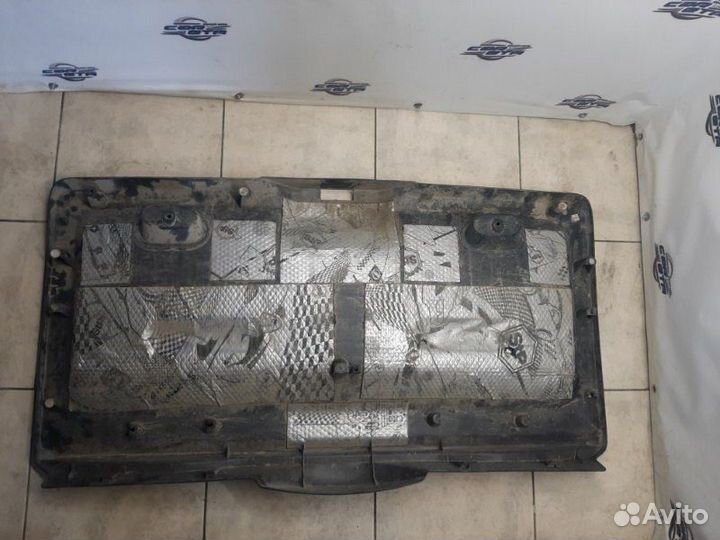 Обшивка двери багажника Renault Kangoo K7mк750