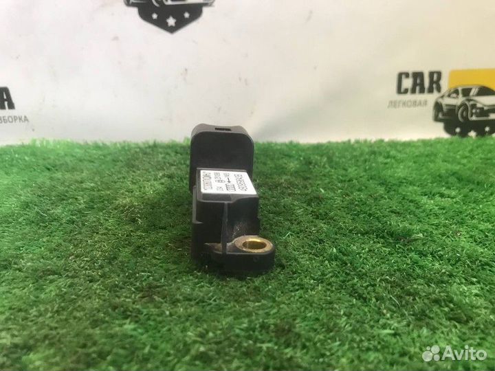 Датчик удара Audi A6