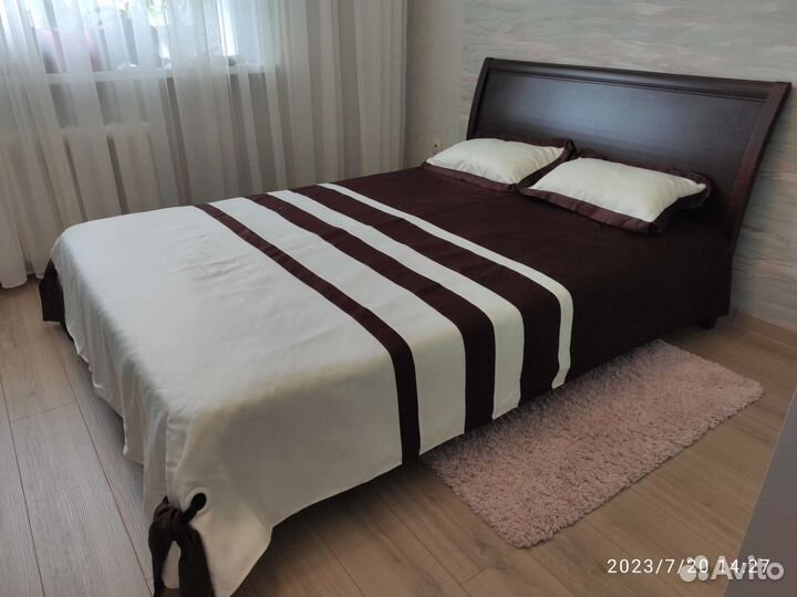 Покрывало стеганое на кровать размером 140х200