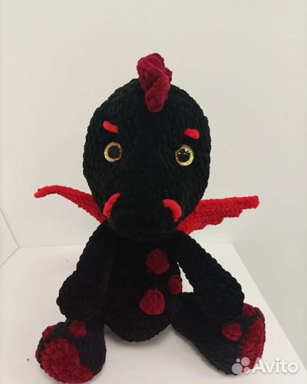 Дракон (вязанный крючком)