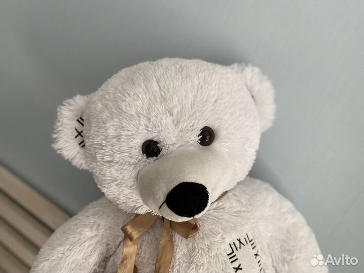 Большие плюшевые медведи мишки белые