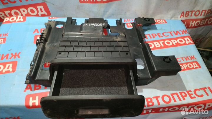 Бардачок под сиденье Рено Сценик 2