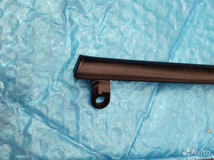 Молдинг стекла двери Тойота Версо перед левый