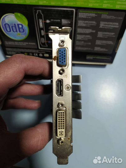 Видеокарта Asus nvidia GT 520 1GB
