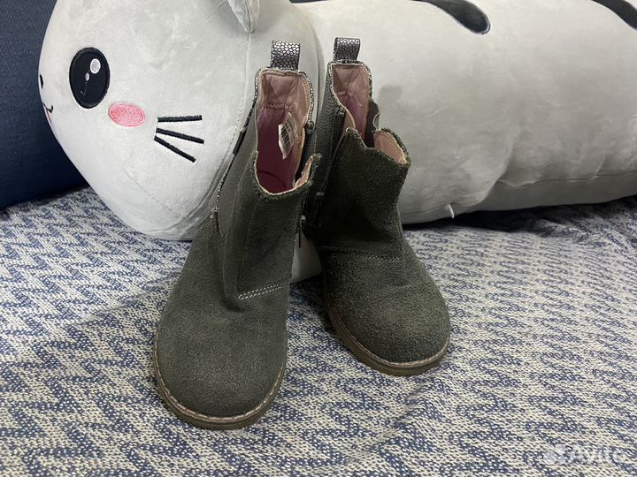 Ботинки демисезонные для девочки 27 размер