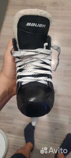 Хоккейные коньки bauer детские