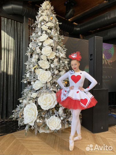 Костюмы для шоу балета