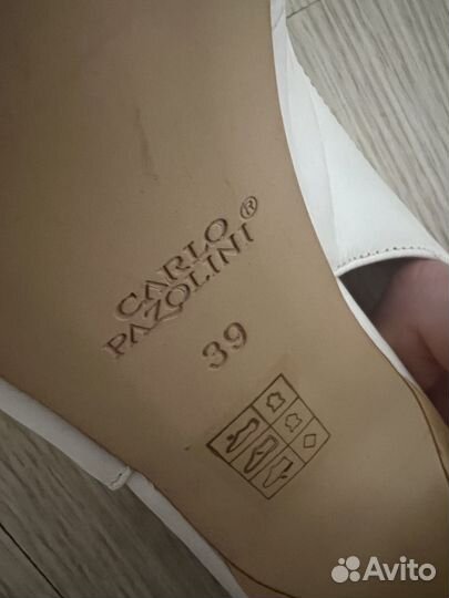 Туфли / босоножки Carlo Pazolini